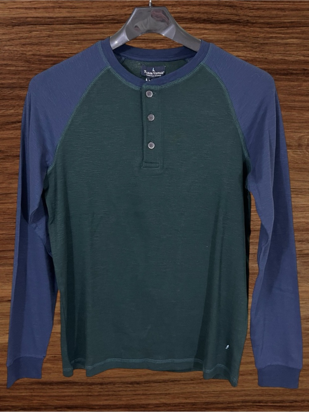 Tailor Vintage Men’s Long Sleeve Airotec+ Henley Green w/ Blue Sleeves. Small